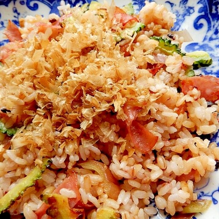 5分!?醤油味❤ゴーヤのシンプル炒飯♪